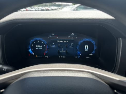 New 2025 Ford Bronco Base image 23