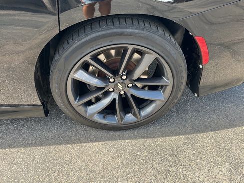 Used 2019 Dodge Charger GT w/ Performance Handling Group RWD image 41