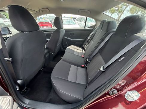 Used 2025 Nissan Sentra SV FWD image 29