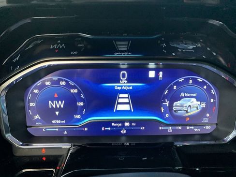 Certified 2022 Chevrolet Silverado 1500 RST image 25