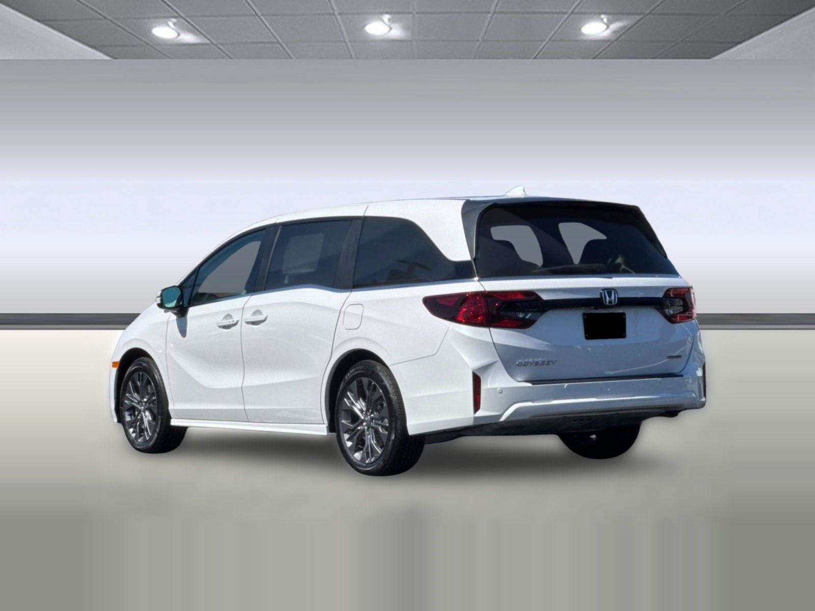 New 2027 Honda Odyssey Touring image 3