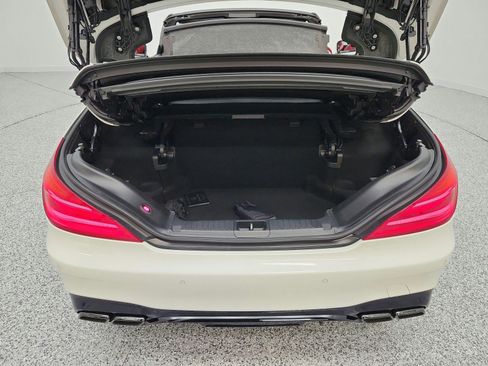 Used 2019 Mercedes-Benz SL 63 AMG image 27