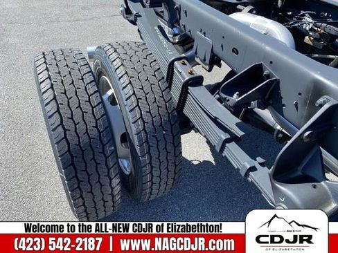 New 2024 RAM 5500 Tradesman w/ Safety Group image 14