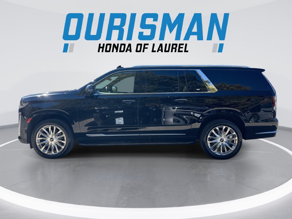 Used 2024 Cadillac Escalade ESV Premium Luxury AWD/4WD image 5