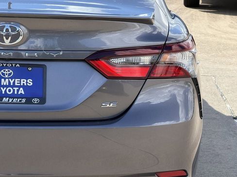 Used 2024 Toyota Camry SE FWD image 9