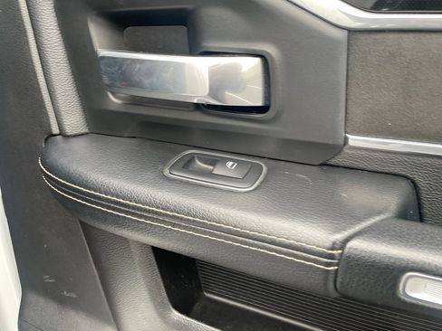 Used 2019 RAM 3500 Laramie image 58