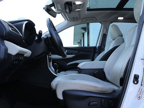 Used 2019 Subaru Ascent Limited image 13