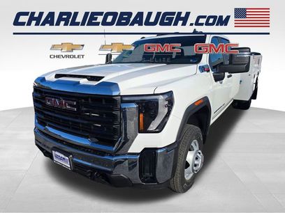 New 2026 GMC Sierra 3500 Pro w/ Convenience Package