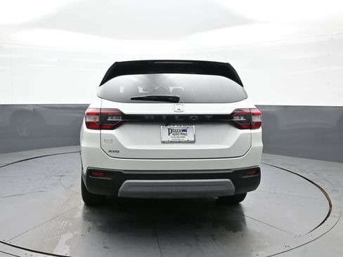 Used 2023 Honda Pilot EX-L image 7