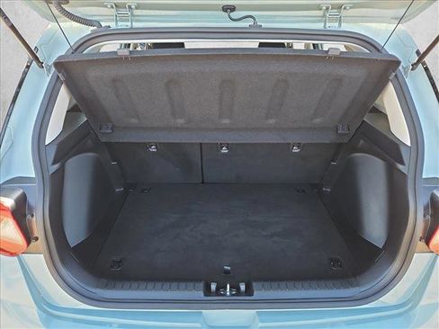 Certified 2025 Hyundai Venue SEL image 6