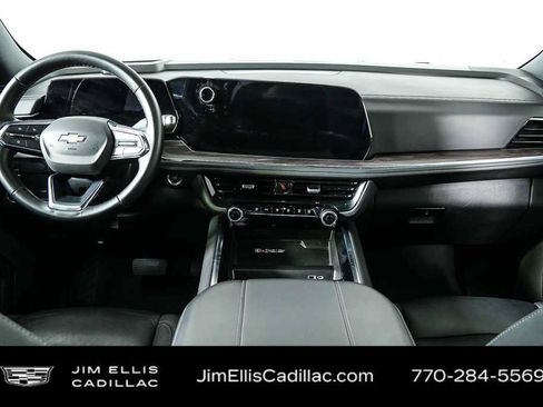 Used 2025 Chevrolet Tahoe LT RWD image 20