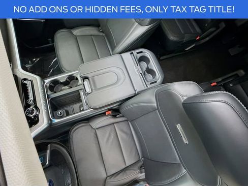 New 2025 Ford Expedition Platinum w/ Driver's Package image 23