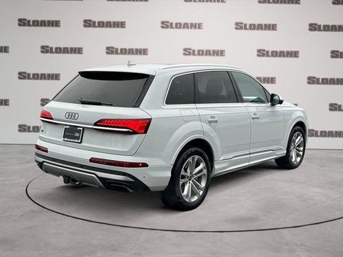 Certified 2025 Audi Q7 3.0T Premium Plus image 5