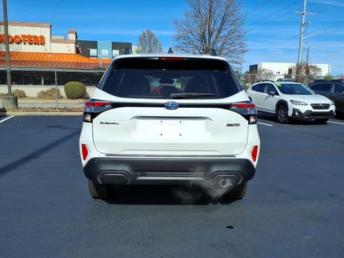 New 2025 Subaru Forester Limited w/ Popular Package image 22