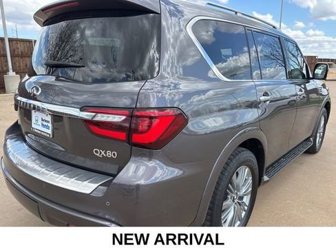 Used 2024 INFINITI QX80 Luxe AWD/4WD image 3