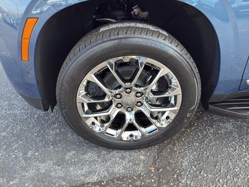 New 2026 GMC Yukon Elevation image 9