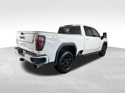Used 2025 GMC Sierra 2500 AT4 w/ AT4 Premium Plus Package AWD/4WD image 7