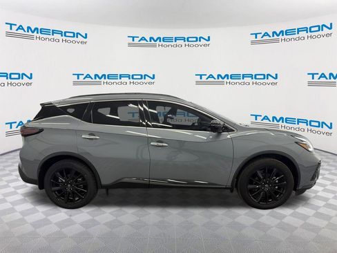 Used 2023 Nissan Murano SV w/ SV Midnight Edition Package image 6