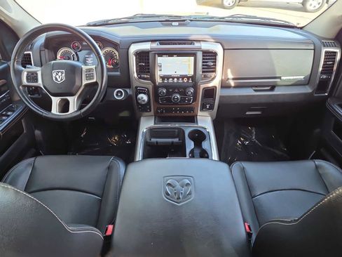 Used 2016 RAM 1500 Laramie w/ Convenience Group image 14