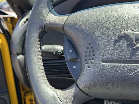 Used 2004 Ford Mustang GT image 17