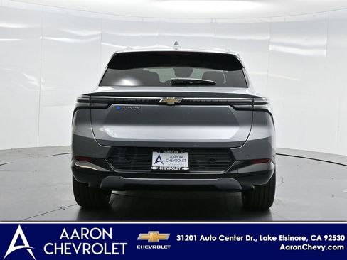 New 2026 Chevrolet Equinox EV LT image 33