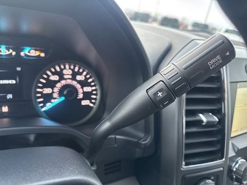 Used 2018 Ford F150 XLT w/ Equipment Group 302A Luxury image 32