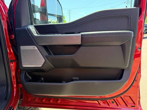 Used 2023 Ford F350 Lariat w/ Lariat Ultimate Package image 40