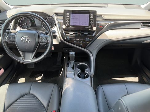 Used 2024 Toyota Camry SE FWD image 10