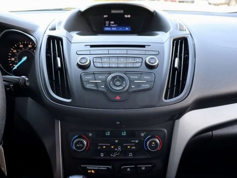 Used 2017 Ford Escape SE AWD/4WD image 35