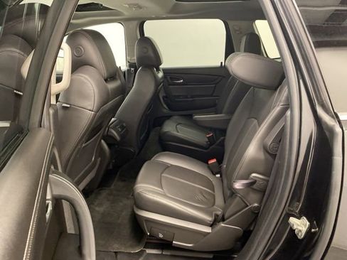 Used 2015 Chevrolet Traverse LT AWD/4WD image 19