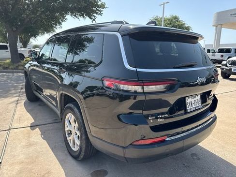 Used 2023 Jeep Grand Cherokee L Limited AWD/4WD image 8
