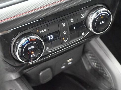 New 2026 Chevrolet TrailBlazer RS w/ Convenience Package AWD/4WD image 31