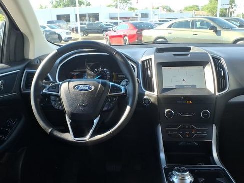 Used 2020 Ford Edge SEL w/ Convenience Package AWD/4WD image 11