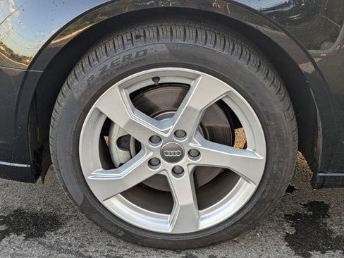 Used 2019 Audi A3 2.0T Premium image 10