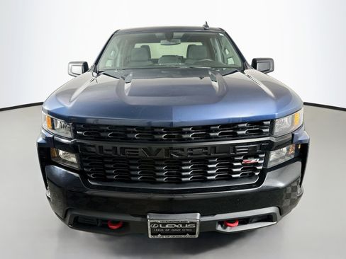 Used 2019 Chevrolet Silverado 1500 Custom Trail Boss w/ Custom Convenience Package AWD/4WD image 2