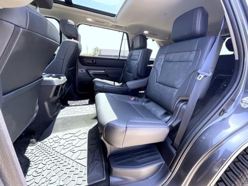 Used 2023 Toyota Sequoia TRD Pro AWD/4WD image 19