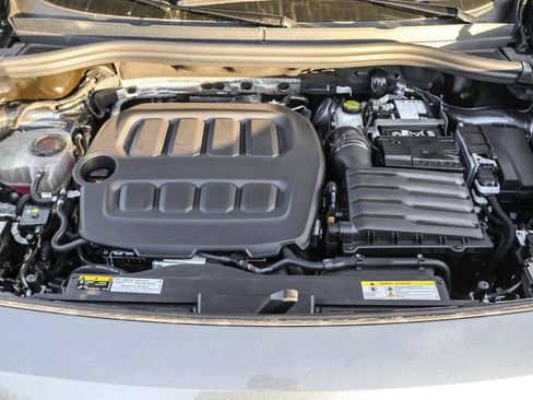 New 2026 Volkswagen Tiguan SE AWD/4WD image 43