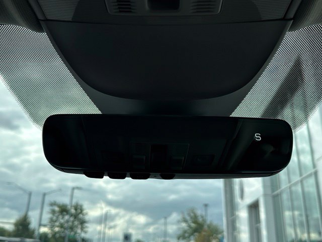Certified 2023 Volkswagen Taos SEL AWD/4WD image 39