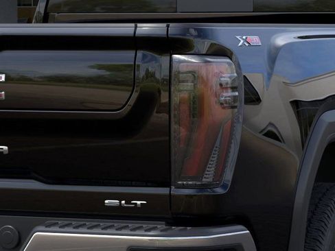 New 2026 GMC Sierra 2500 SLT w/ SLT Convenience Package image 12