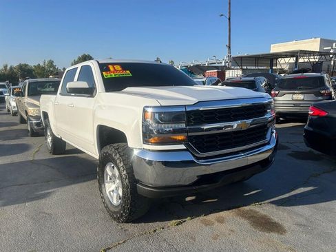 Used 2018 Chevrolet Silverado 1500 LT w/ All Star Edition RWD image 8
