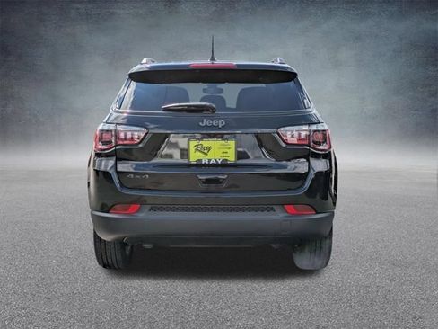 New 2026 Jeep Compass Latitude w/ Sun and Sound Group AWD/4WD image 5