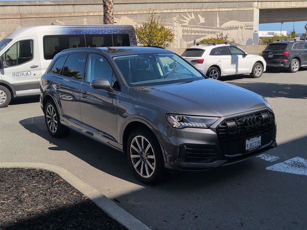 Used 2023 Audi Q7 2.0T Premium Plus AWD/4WD image 4