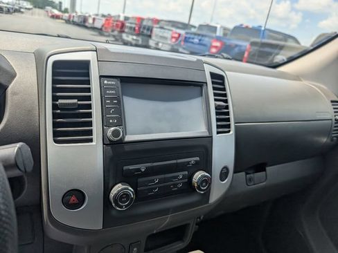 Used 2019 Nissan Frontier S w/ Work Truck Package RWD image 17