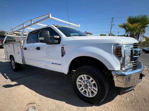 Used 2019 Ford F350 XLT AWD/4WD image 5