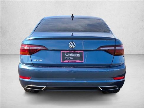 Used 2019 Volkswagen Jetta SEL Premium image 7