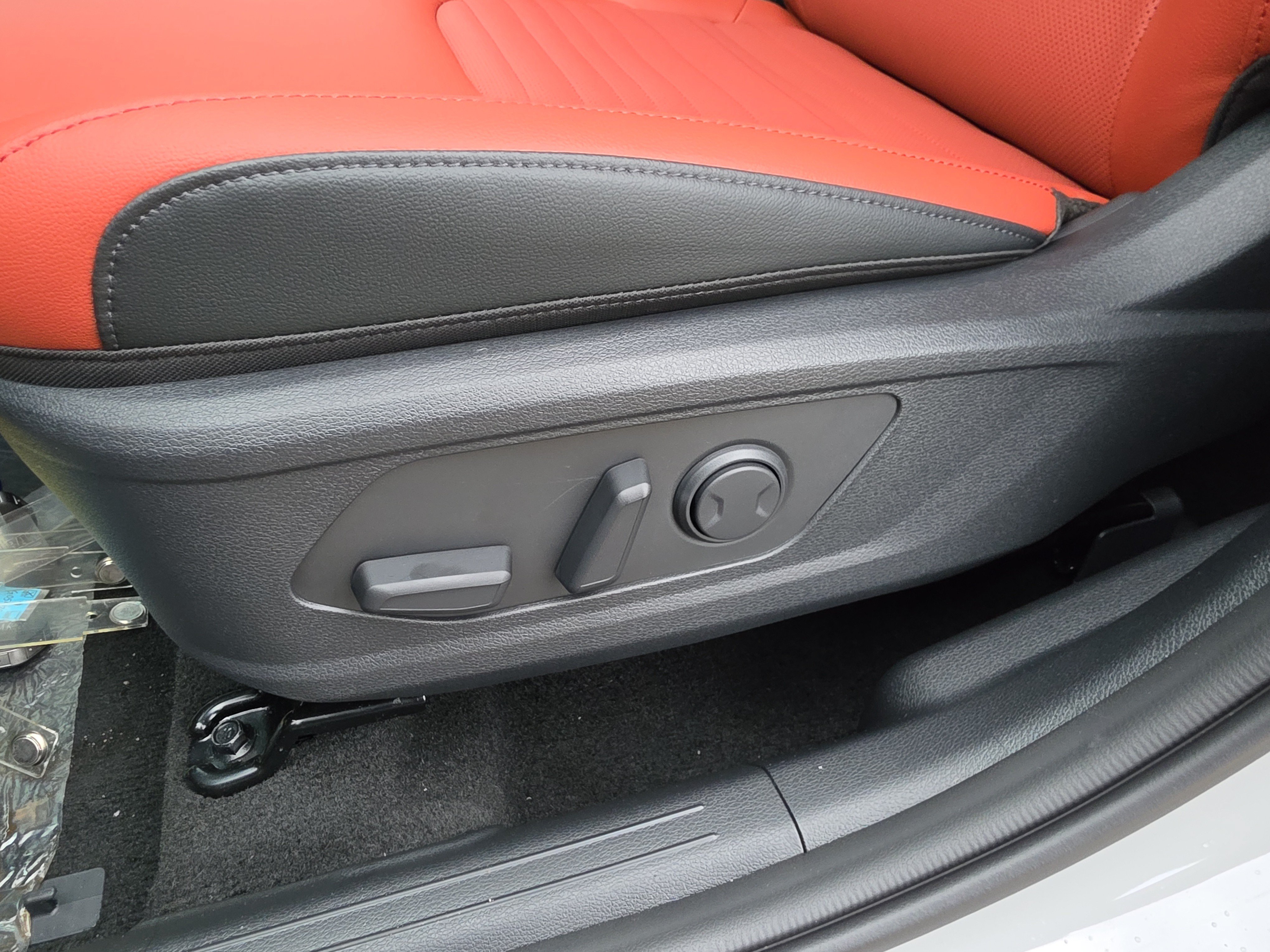 New 2027 Kia Sportage SX FWD image 21