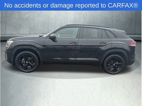 Used 2025 Volkswagen Atlas Cross Sport SEL R-Line image 2
