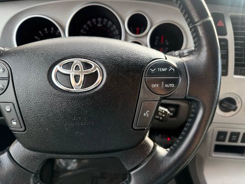 Used 2008 Toyota Sequoia Limited image 35