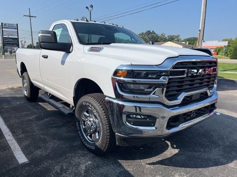 New 2026 RAM 2500 Tradesman image 3