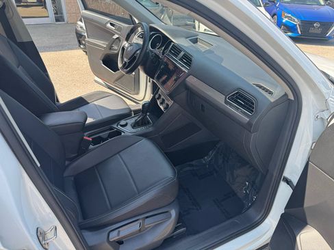 Used 2021 Volkswagen Tiguan S AWD/4WD image 19